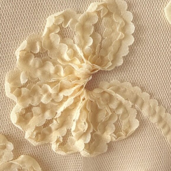 Zara Basic Women's Pale Yellow Floral Ribbon Scoop Neck Blouse Top Med EUC - Picture 8 of 10